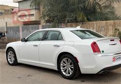 کرایسلەر 300